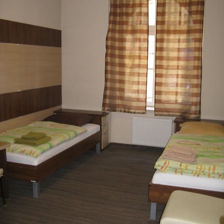 Dom Studencki Akademia Muzyczna Hostel Krakow Exterior photo