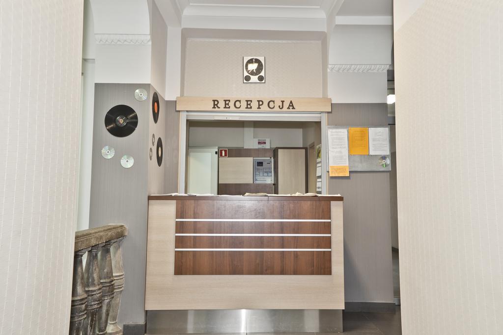Dom Studencki Akademia Muzyczna Hostel Krakow Exterior photo